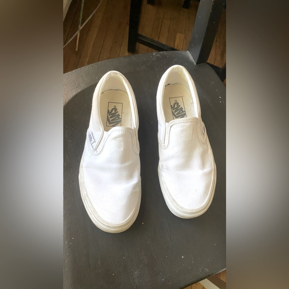 VANS white slip on